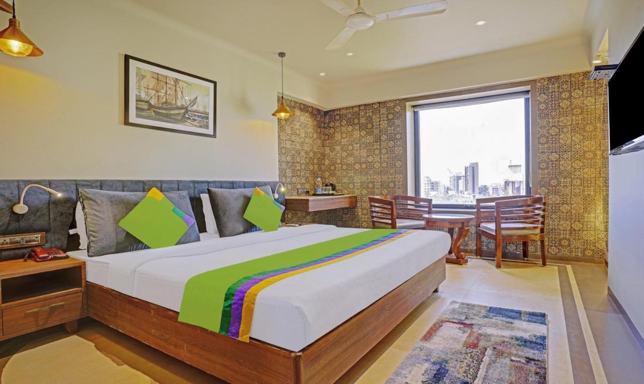 Treebo Olive Nest Hotel Mumbai Bagian luar foto