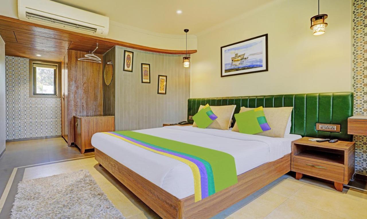 Treebo Olive Nest Hotel Mumbai Bagian luar foto
