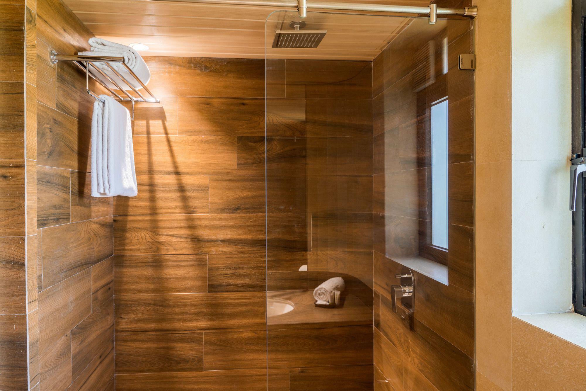 Treebo Olive Nest Hotel Mumbai Bagian luar foto